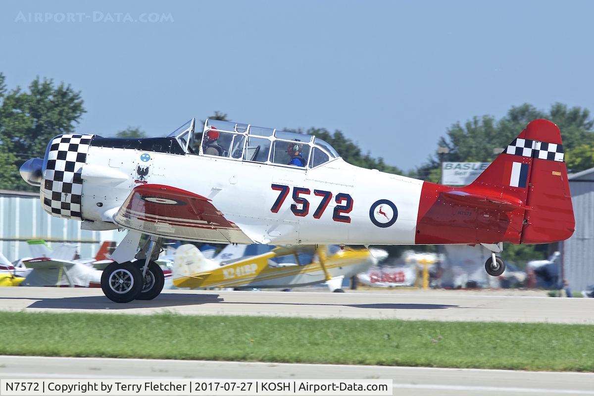 N7572, 1941 North American AT-6D Texan C/N 41-34018, At 2017 EAA AirVenture at Oshkosh
