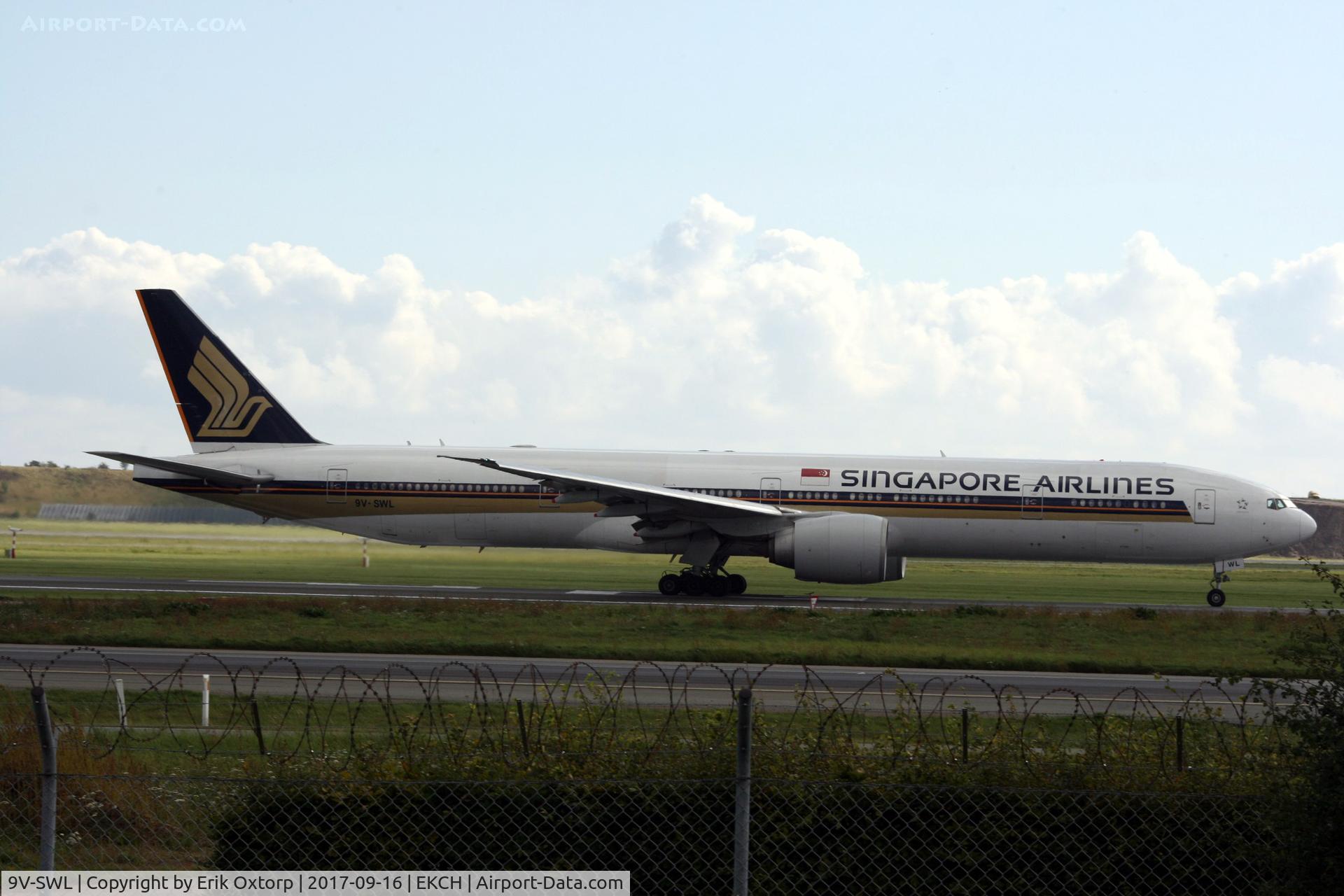 9V-SWL, 2007 Boeing 777-312/ER C/N 34577, 9W-SWL taking off rw 22R