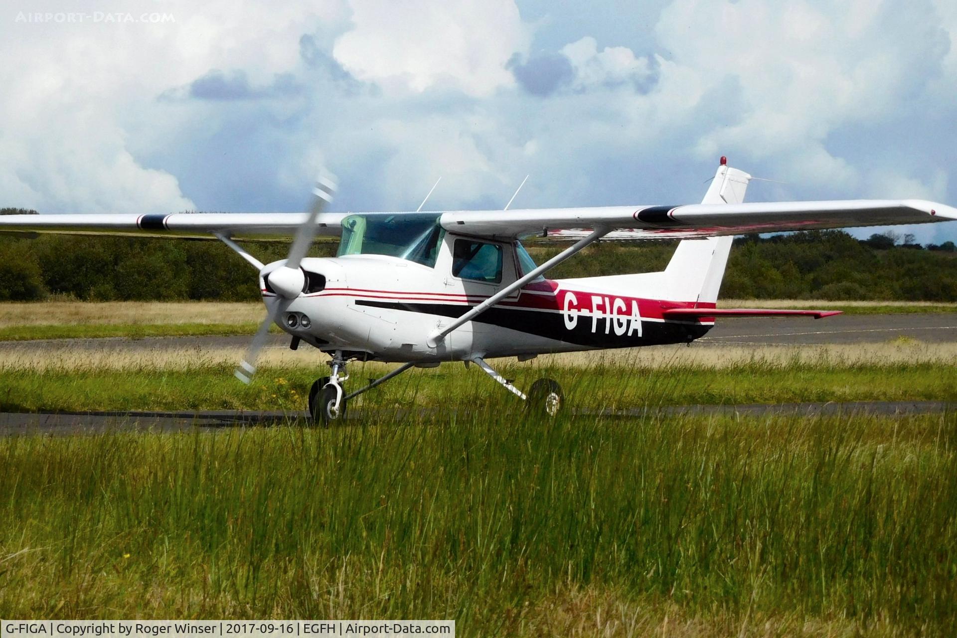G-FIGA, 1980 Cessna 152 C/N 152-84644, Visiting 152 in a revised colour scheme.