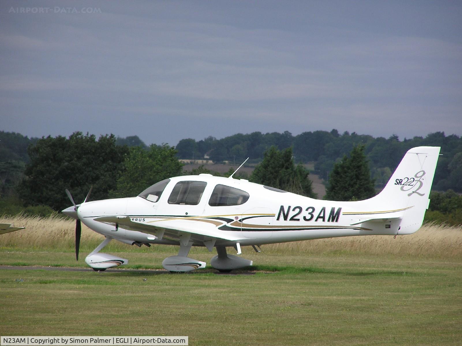 N23AM, 1985 Beech 58 Baron C/N TH-1497, Cirrus at Panshanger
