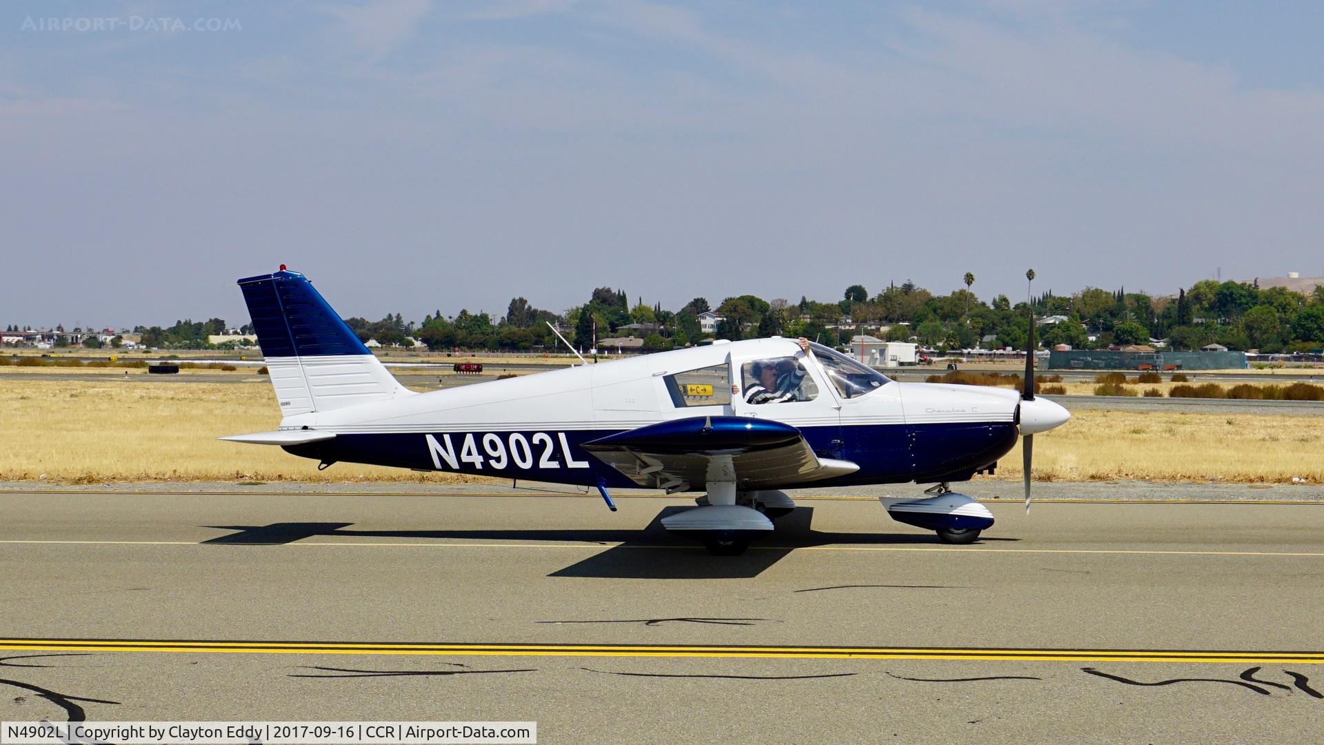 N4902L, 1967 Piper PA-28-180 C/N 28-4269, Buchanan Field Concord California. 2017.