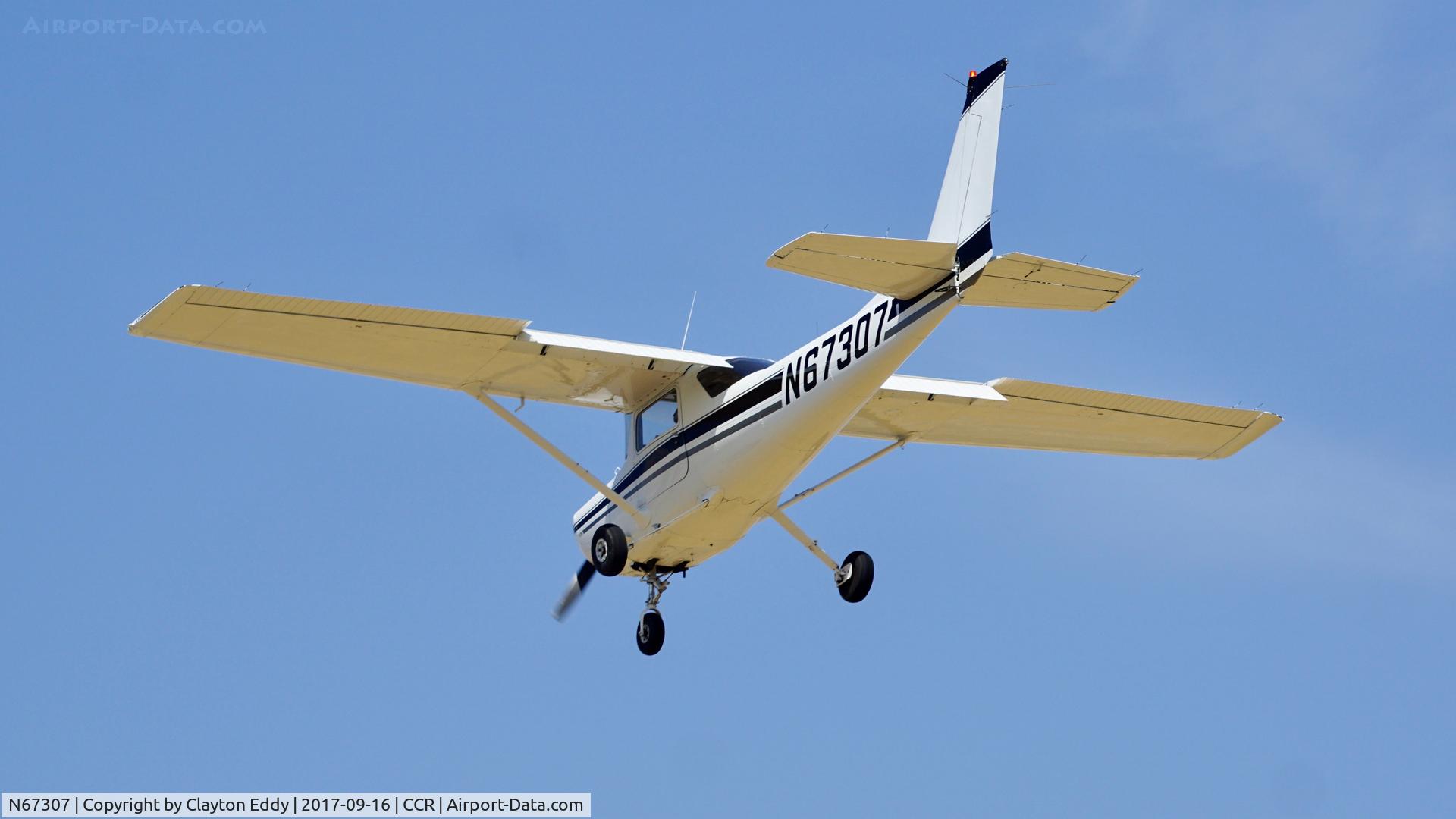 N67307, 1978 Cessna 152 C/N 15281739, Buchanan Field Concord California. 2017.