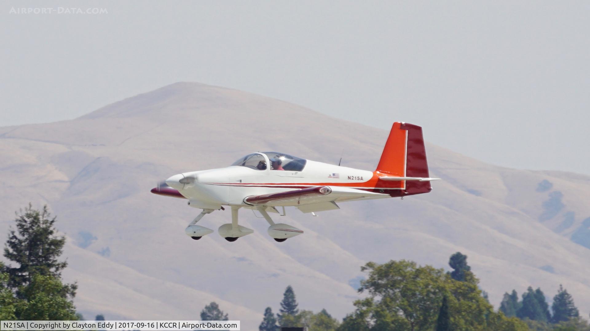 N21SA, 2010 Vans RV-7A C/N 70739, Buchanan Field Concord California. 2017.