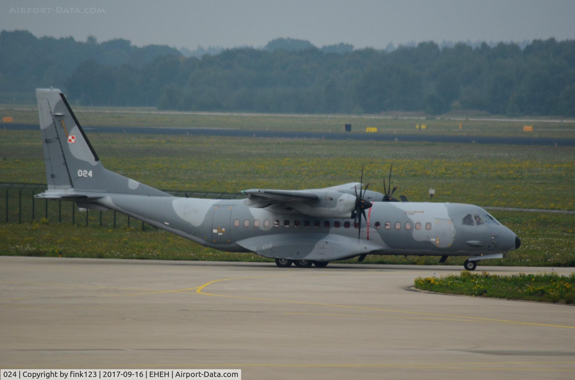 024, 2006 CASA C-295M C/N S-024, C295  AT EINDHOVEN