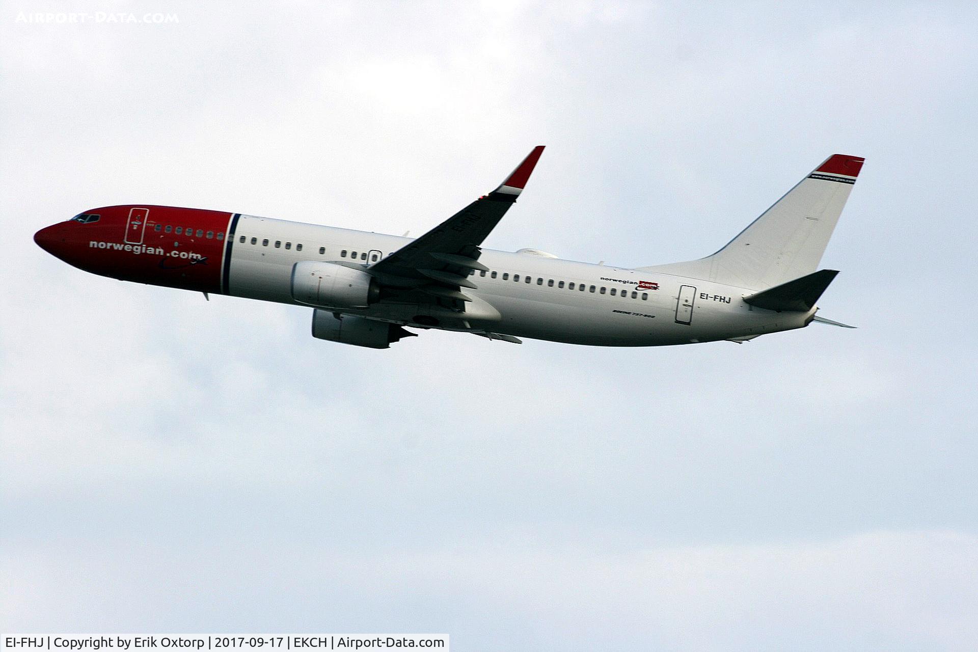 EI-FHJ, 2015 Boeing 737-8JP C/N 42069, EI-FHJ taking off rw 04R