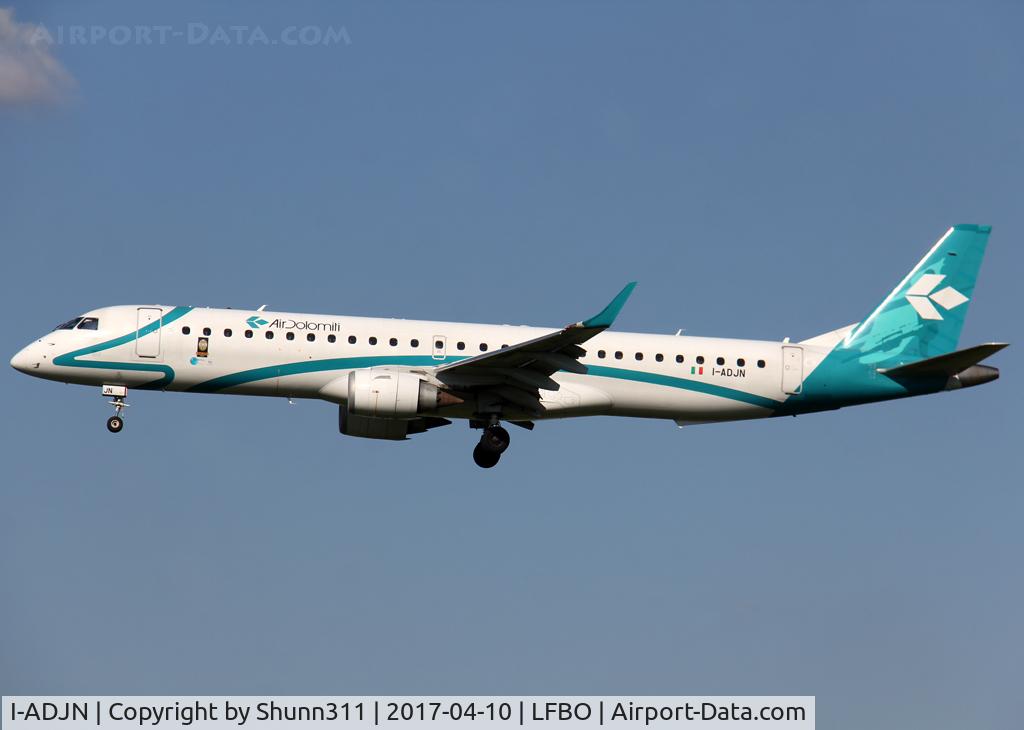 I-ADJN, 2009 Embraer 195LR (ERJ-190-200LR) C/N 19000270, Landing rwy 32L with additional patch