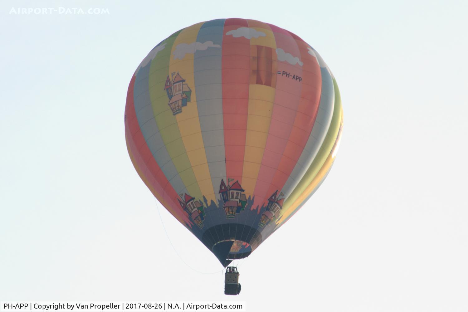 PH-APP, 2005 UltraMagic M-160 C/N 160/41, Ultramagic M-160 balloon during Twente Ballooning 2017 at Oldenzaal, the Netherlands