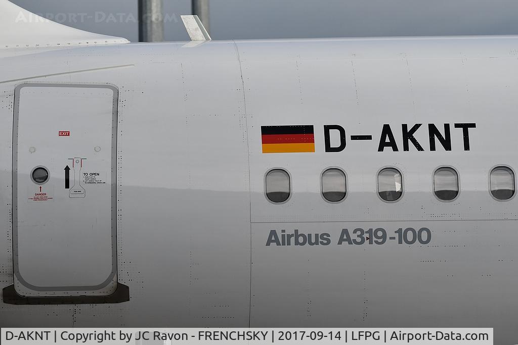 D-AKNT, 2005 Airbus A319-112 C/N 2607, CDG terminal 1,Germanwings 4U8407 departure to Berlin (TXL)