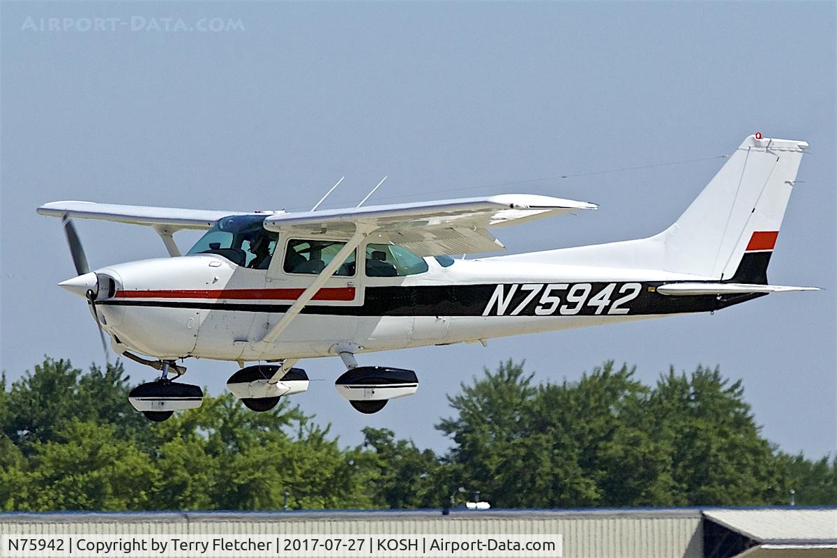 N75942, 1976 Cessna 172N C/N 17268058, At 2017 EAA AirVenture at Oshkosh