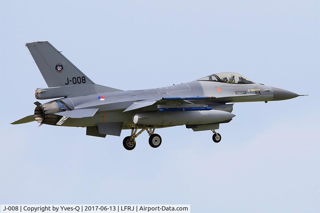 J-008, General Dynamics F-16AM Fighting Falcon C/N 6D-164, Fokker F-16AM Fighting Falcon, Short approach rwy 08, Landivisiau Naval Air Base (LFRJ) Tiger Meet 2017