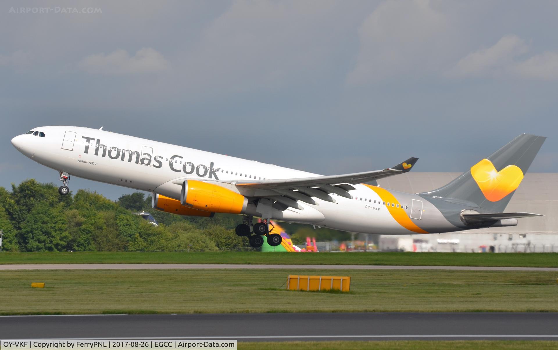 OY-VKF, 1999 Airbus A330-243 C/N 309, Thomas Cook A332 lifting-off.