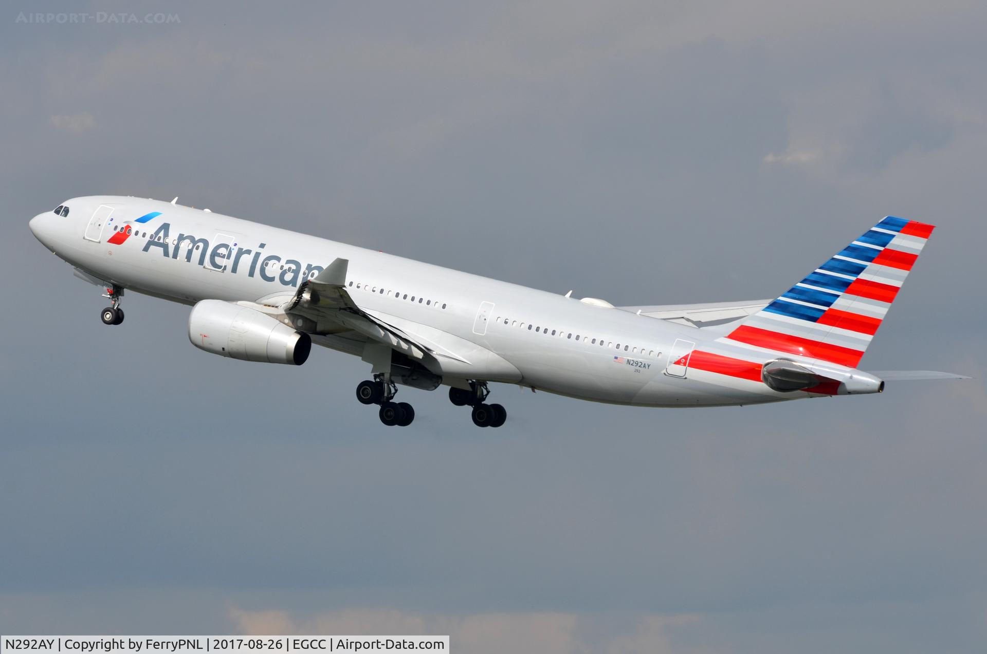 N292AY, 2014 Airbus A330-243 C/N 1512, American A332 lifting-off.