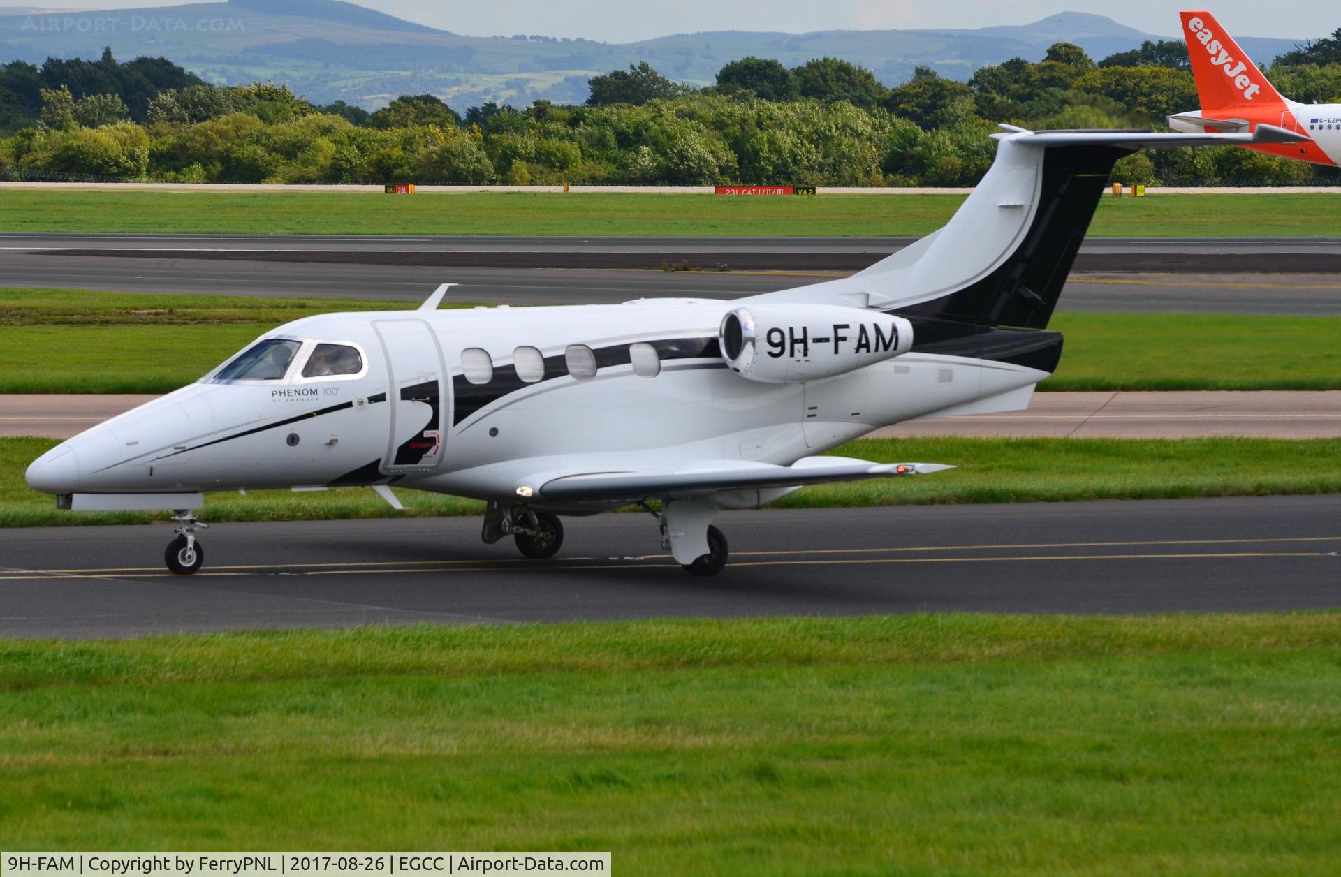 9H-FAM, 2009 Embraer EMB-500 Phenom 100 C/N 50000100, EMB500 taxying in after arrival