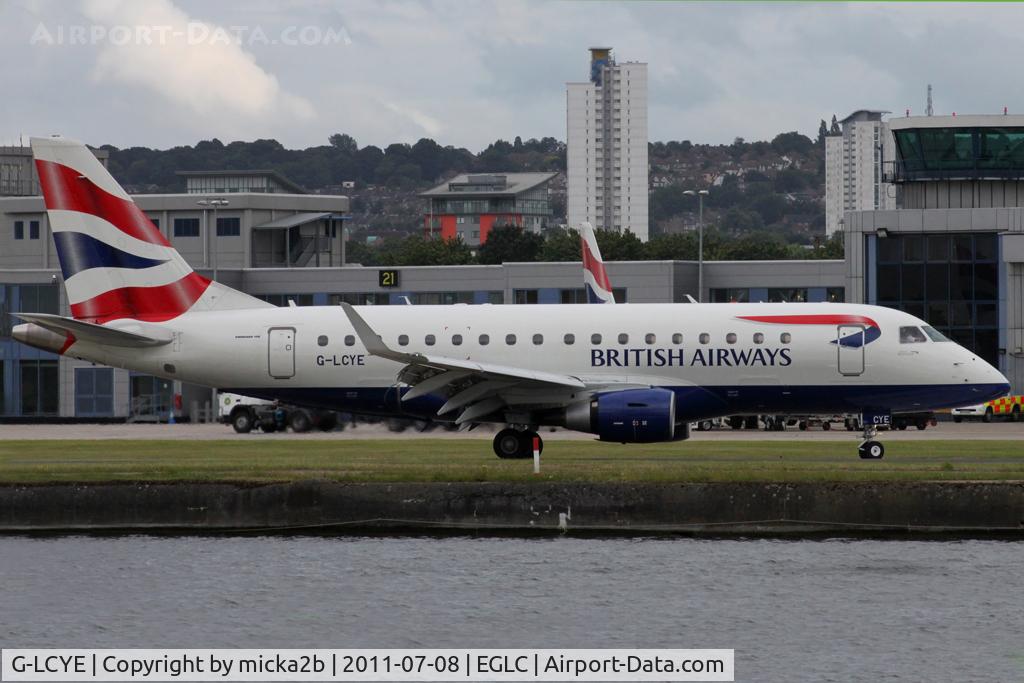 G-LCYE, 2009 Embraer ERJ-170-100STD C/N 17000296, Taxiing