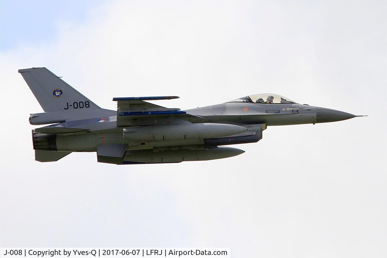 J-008, General Dynamics F-16AM Fighting Falcon C/N 6D-164, Fokker F-16AM Fighting Falcon, Take off rwy 26, Landivisiau Naval Air Base (LFRJ) Tiger Meet 2017