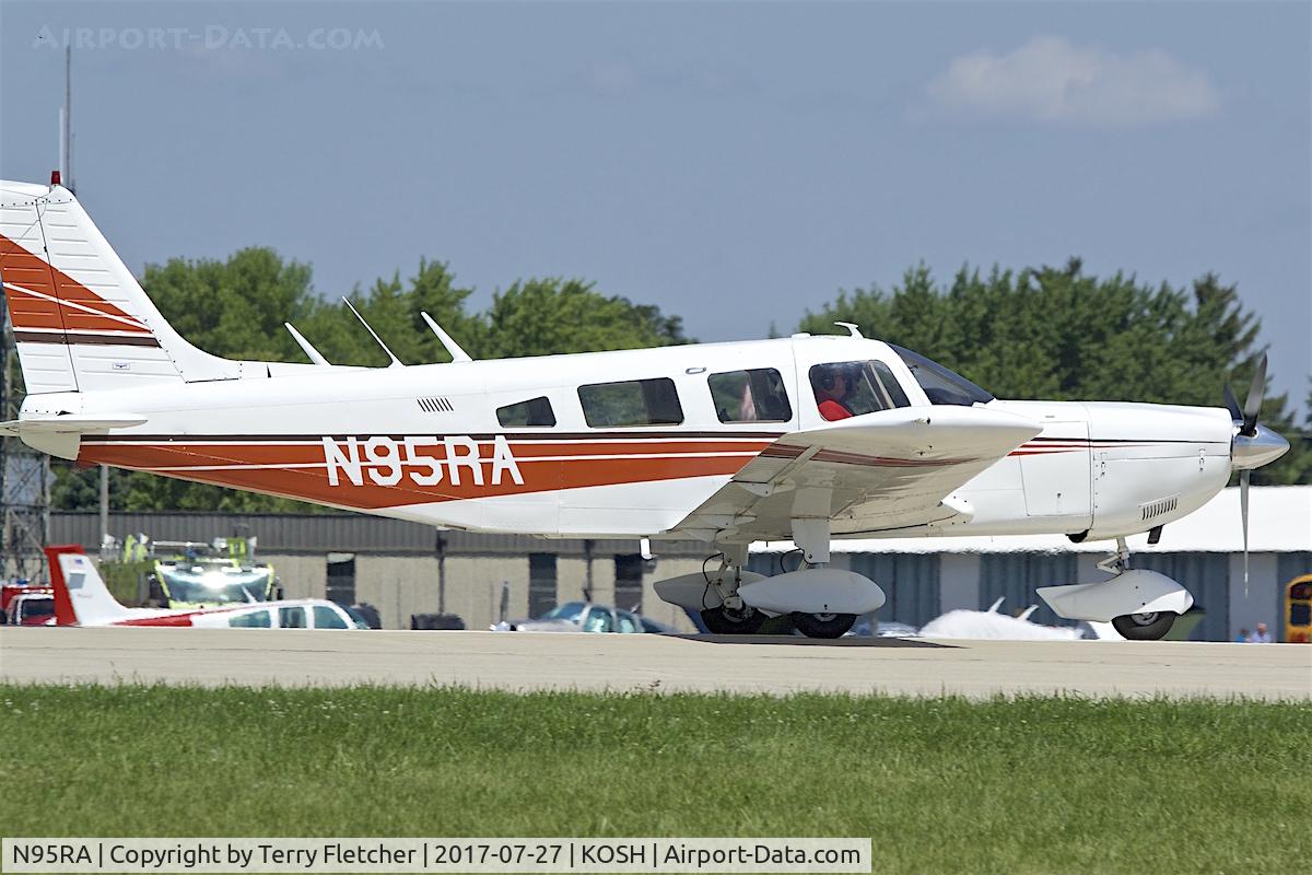 N95RA, 1973 Piper PA-32-300 Cherokee Six Cherokee Six C/N 32-7440054, At 2017 EAA AirVenture at Oshkosh