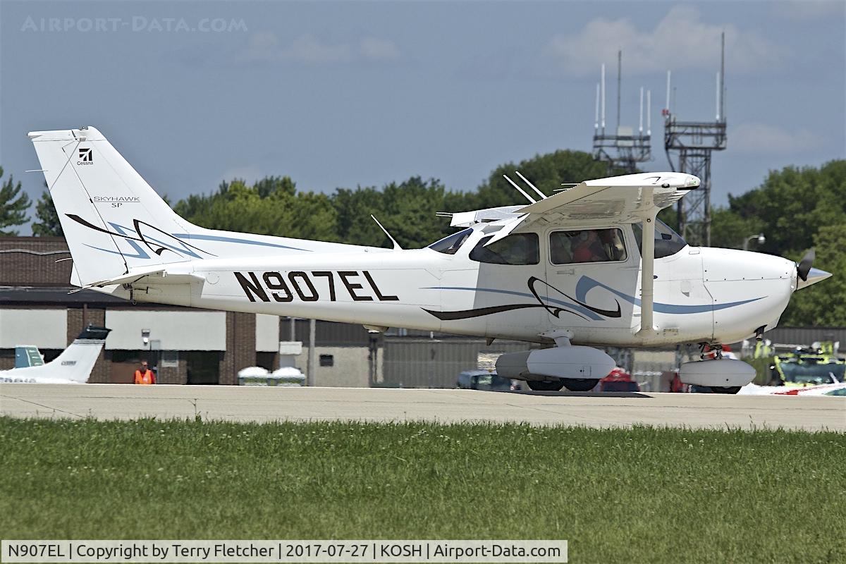 N907EL, 2008 Cessna 172S C/N 172S10750, At 2017 EAA AirVenture at Oshkosh