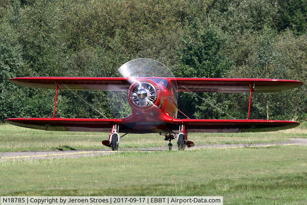 N18785, 1938 Beech E17L C/N 208, ebbt