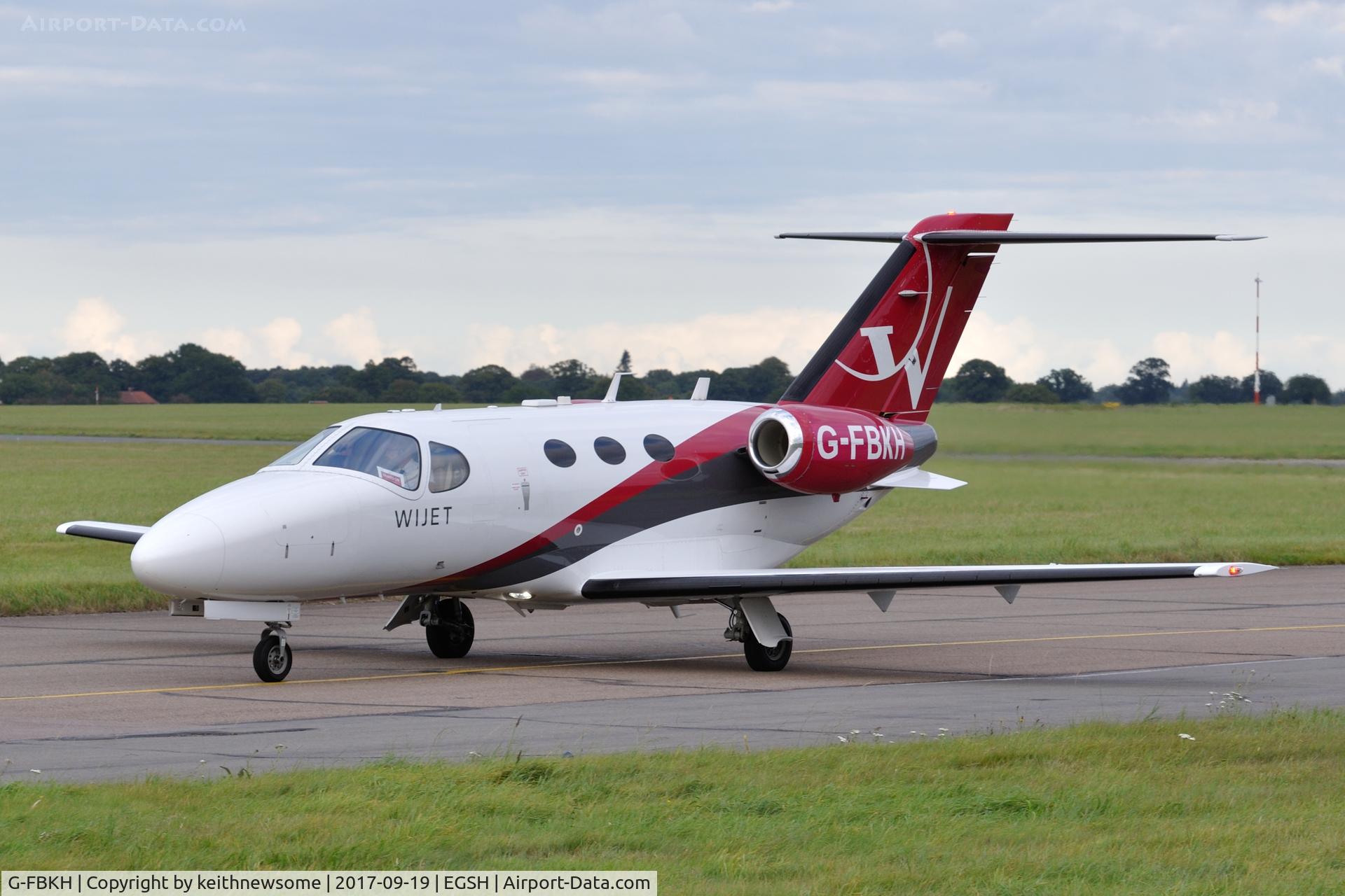 G-FBKH, 2010 Cessna 510 Citation Mustang Citation Mustang C/N 510-0354, Welcome Visitor.