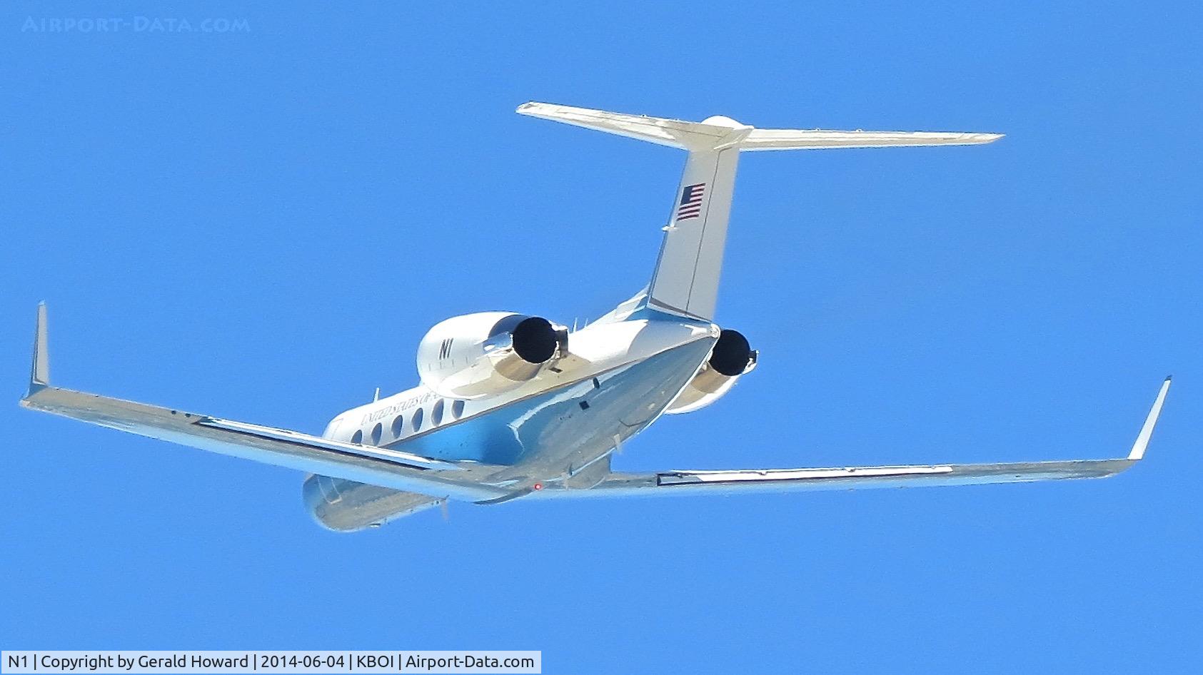 N1, 1988 Gulfstream Aerospace G-IV C/N 1071, Departing BOI.