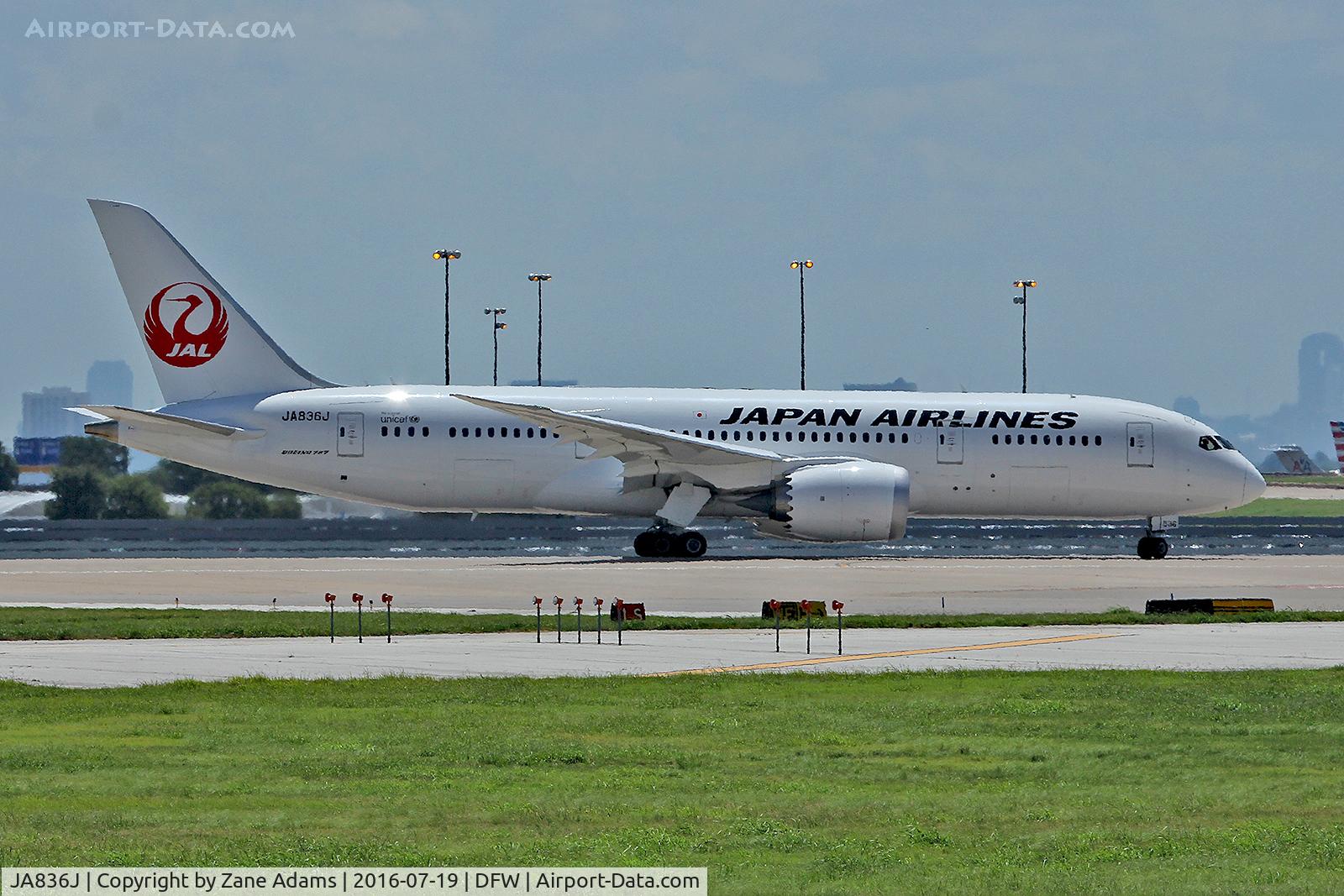 JA836J, 2014 Boeing 787-8 Dreamliner Dreamliner C/N 38135, At DFW Airport