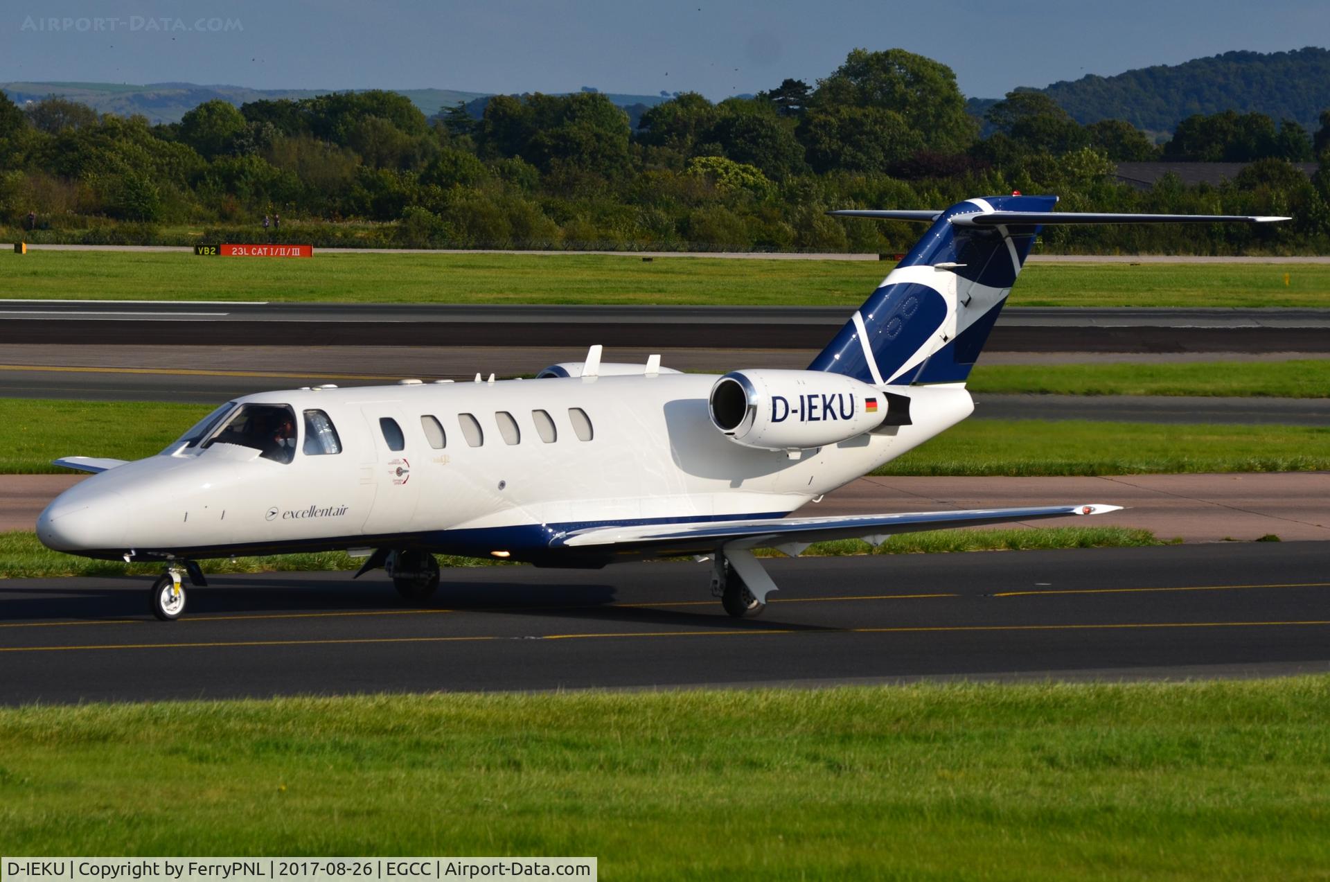 D-IEKU, 2001 Cessna 525A CitationJet CJ2 C/N 525A-0043, Klaus Union Ce525A