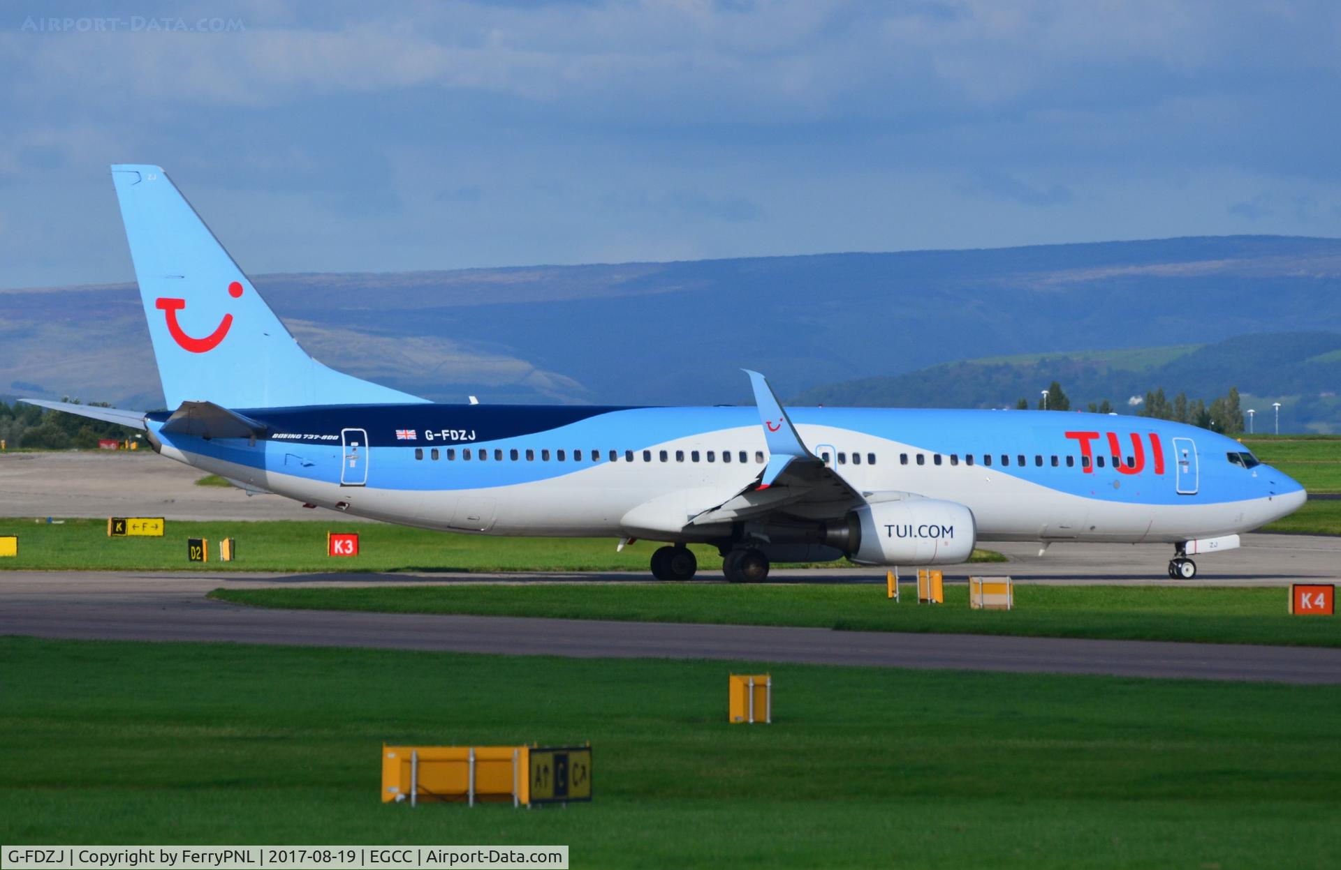 G-FDZJ, 2007 Boeing 737-8K5 C/N 34690, TUI B738 taxying for departure.