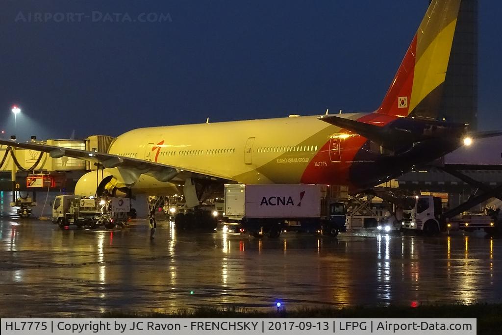 HL7775, 2008 Boeing 777-28E/ER C/N 30862, under the 