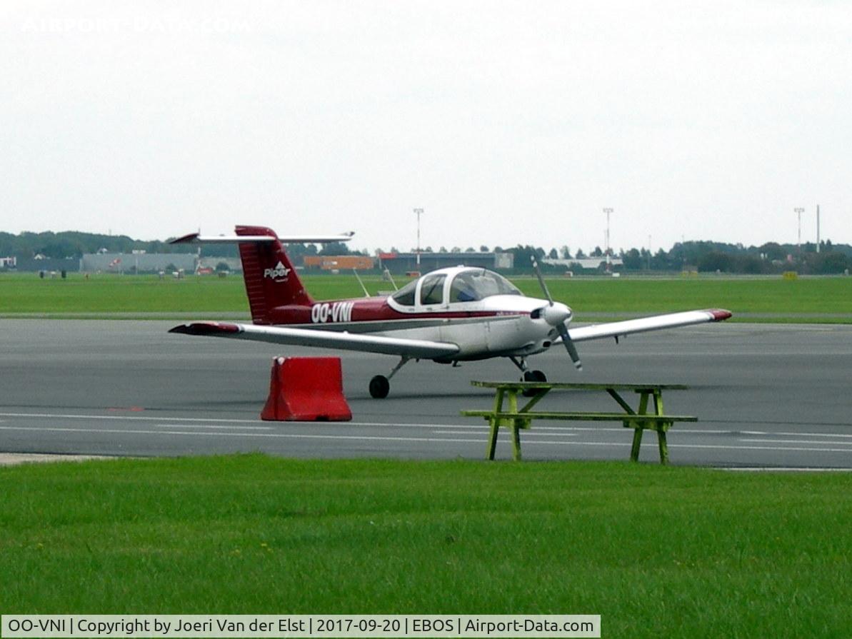 OO-VNI, 1979 Piper PA-38-112 Tomahawk C/N 38-79A0233, Parked