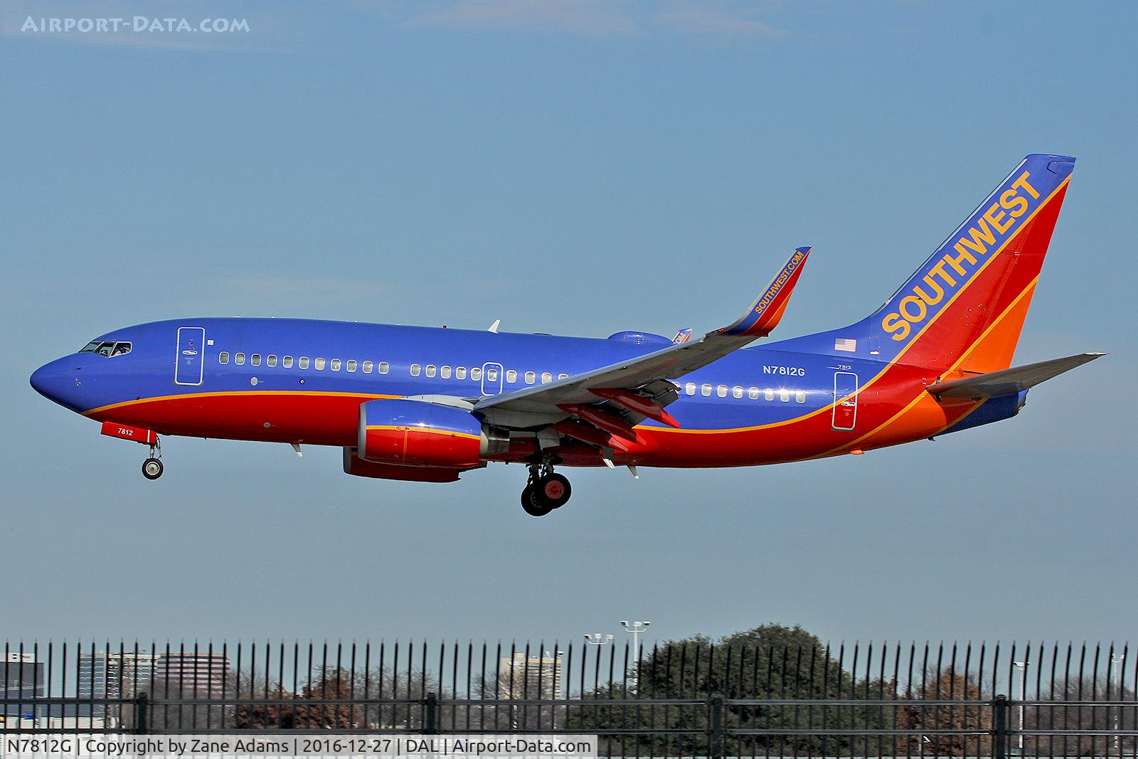 N7812G, 2001 Boeing 737-76N C/N 32582, Dallas Love Field