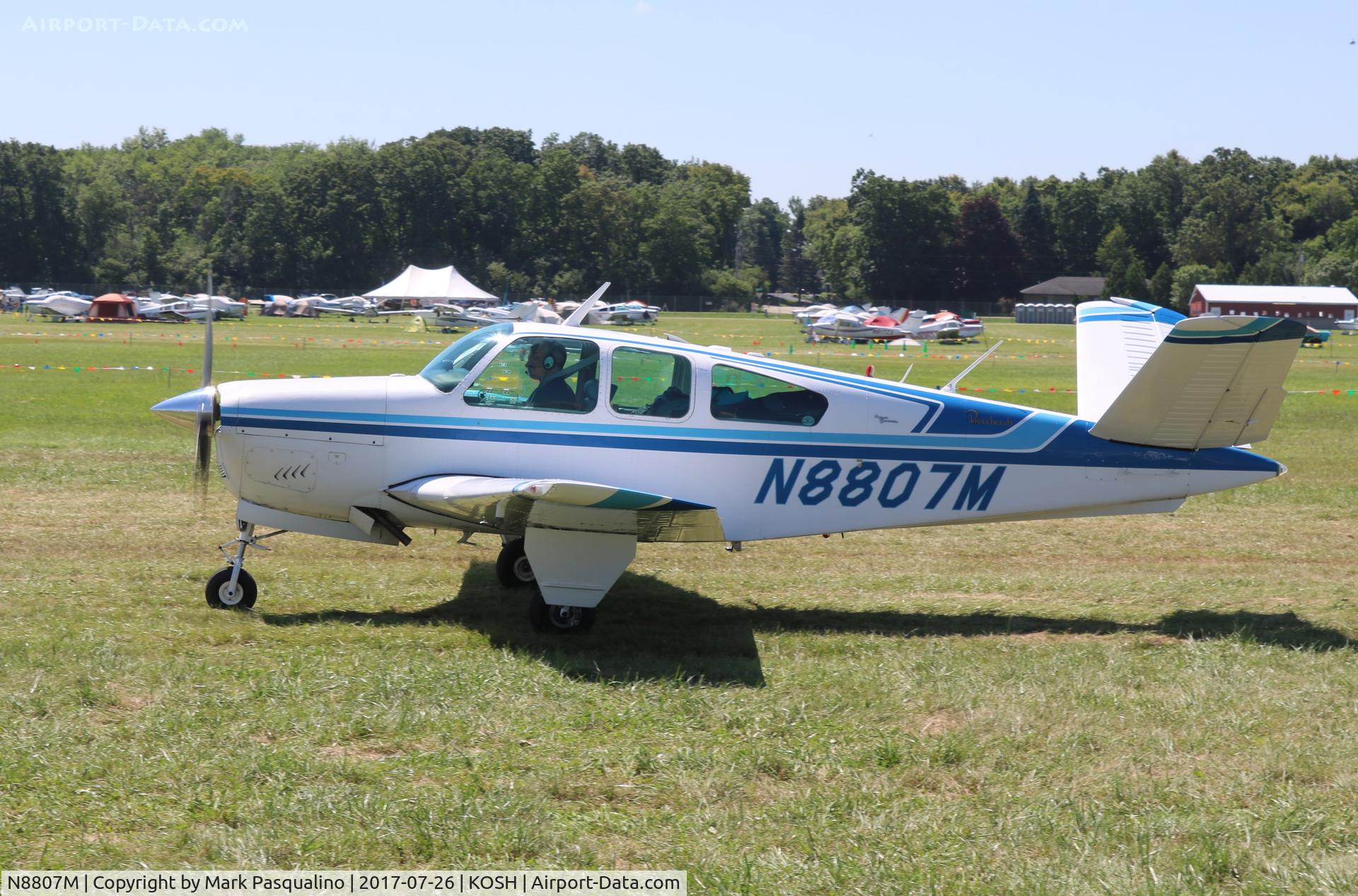 N8807M, 1964 Beech S35 Bonanza C/N D-7330, Beech S35