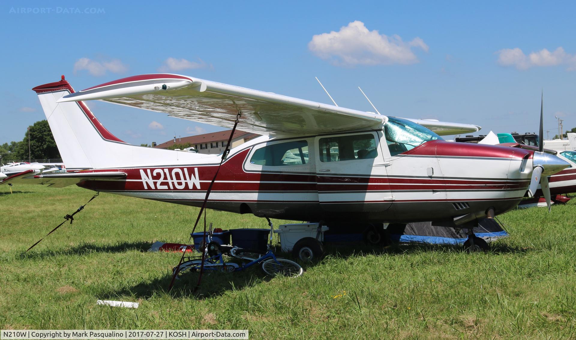 N210W, Cessna T210K Turbo Centurion C/N 21059417, Cessna T210K