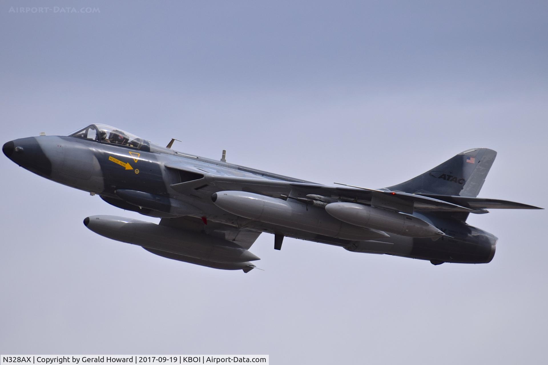 N328AX, 1958 Hawker Hunter Mk.58 C/N 41H-697398, Climbing out from RWY 28L.