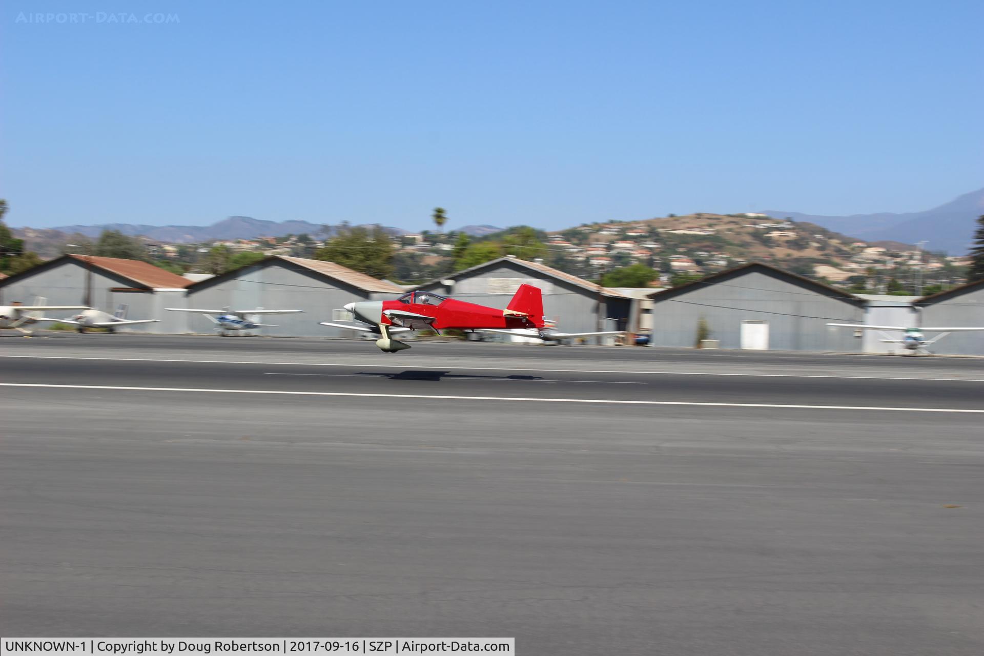 UNKNOWN-1, Vans RV-? C/N Not found-1, VAN's RV-, landing Rwy 22