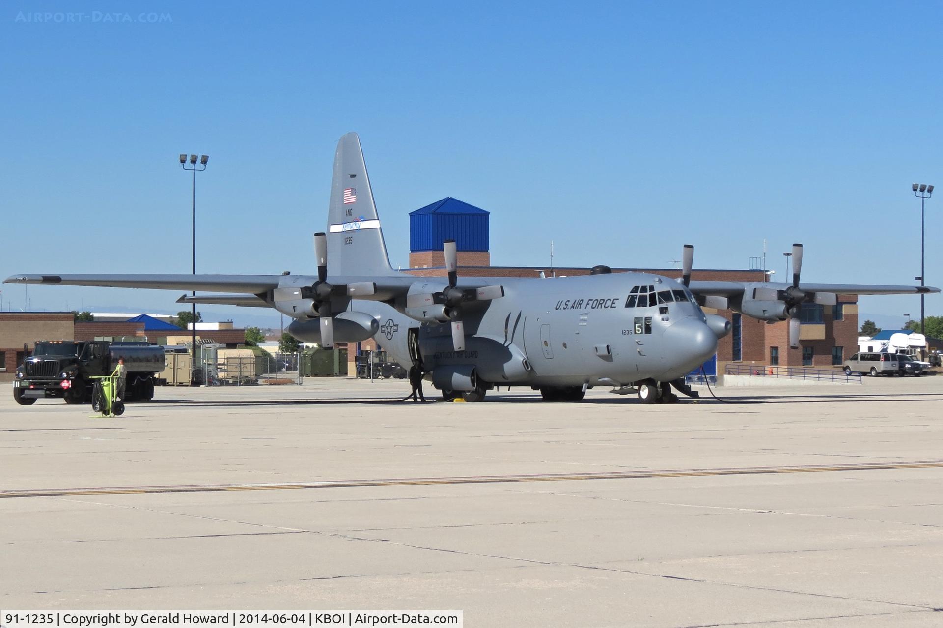 91-1235, 1991 Lockheed C-130H Hercules C/N 382-5285, C-130H refueled on the Idaho ANG ramp from the 123rd Airlift Wing, Kentucky ANG.