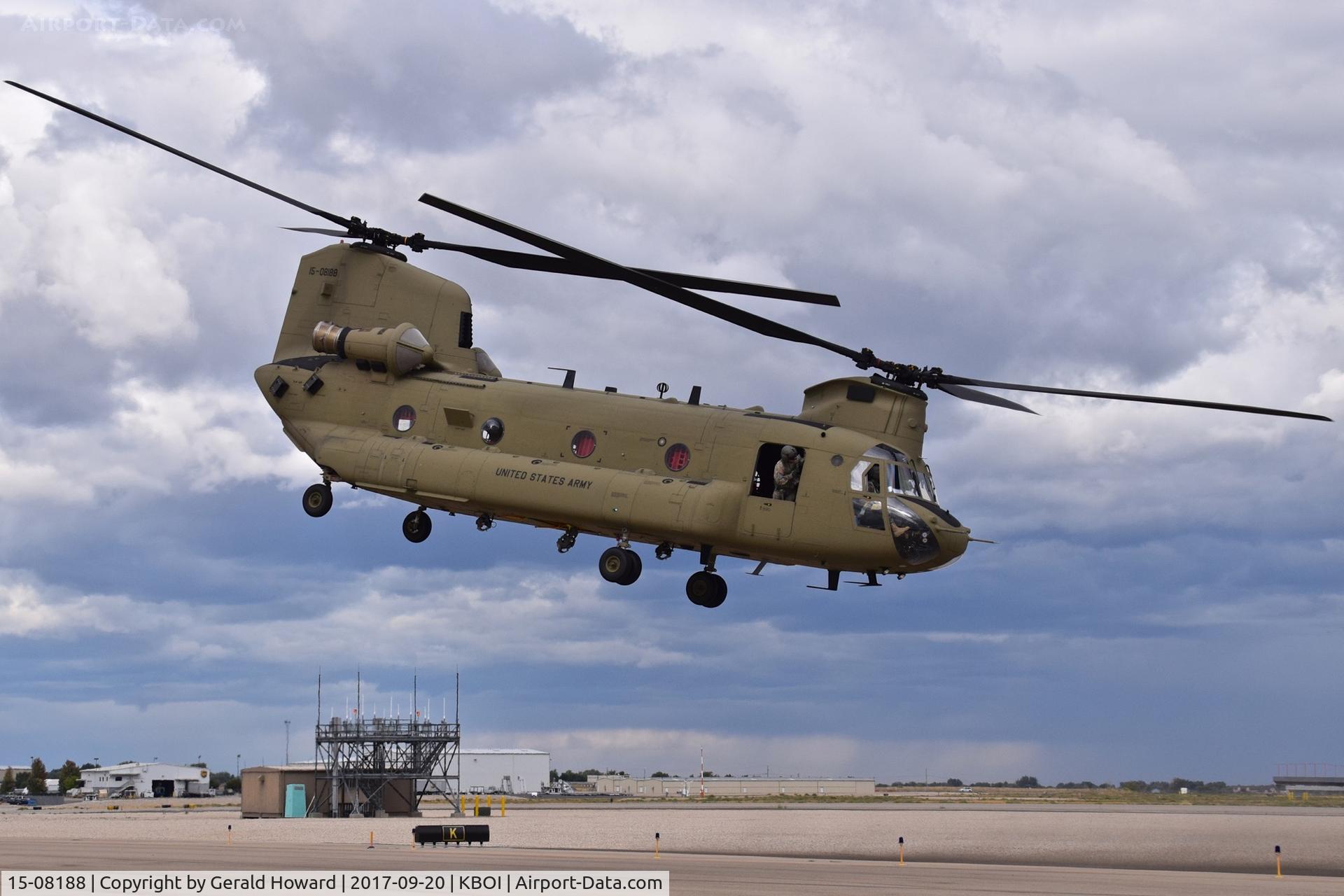 15-08188, 2015 Boeing CH-47F Chinook C/N M.8188, Departing BOI.