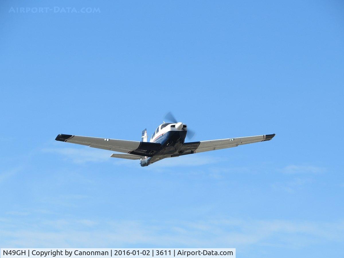 N49GH, 1994 Mooney M20J MSE 201 C/N 24-3328, Taking off