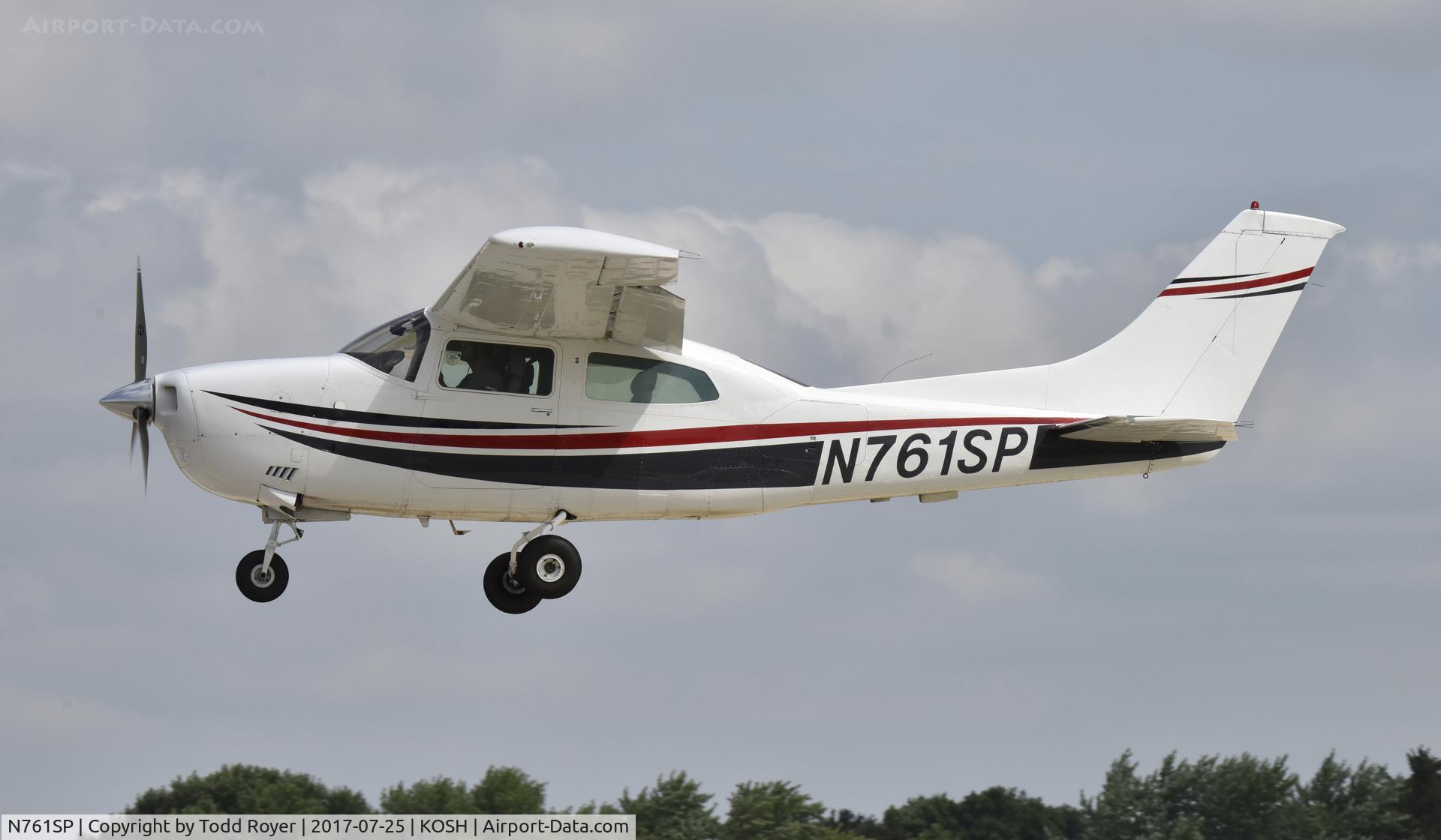 N761SP, 1978 Cessna 210M Centurion C/N 21062483, Airventure 2017
