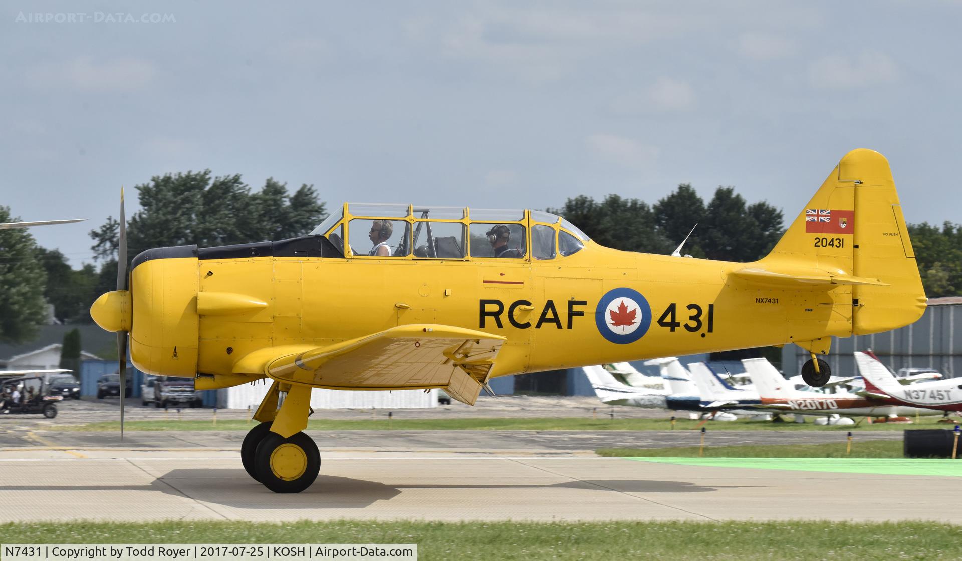 N7431, 1952 Canadian Car & Foundry Harvard MK IV C/N CCF4 222, Airventure 2017