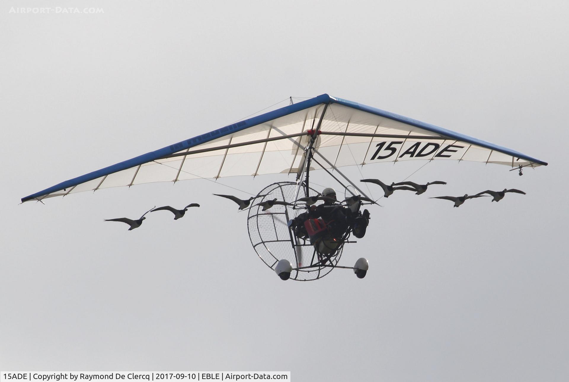 15ADE, La Mouette O2B C/N not found 15ADE, Trained geese follow microlight pilot Christian Moullec in flight and see him as their mother at the 40th Sanicole Airshow.