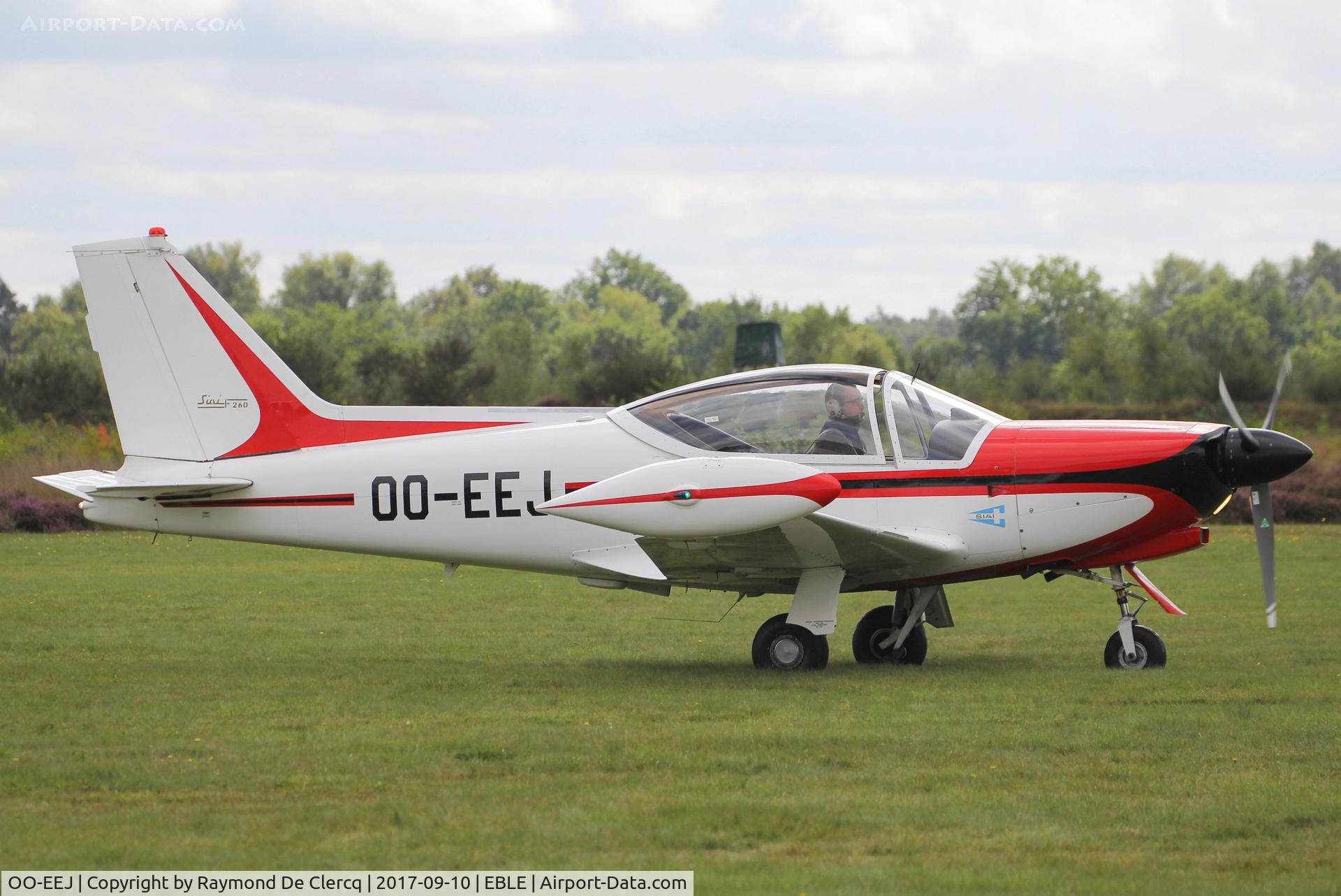 OO-EEJ, 1970 SIAI-Marchetti SF-260 C/N 2-41, Sanicole Airshow 2017.