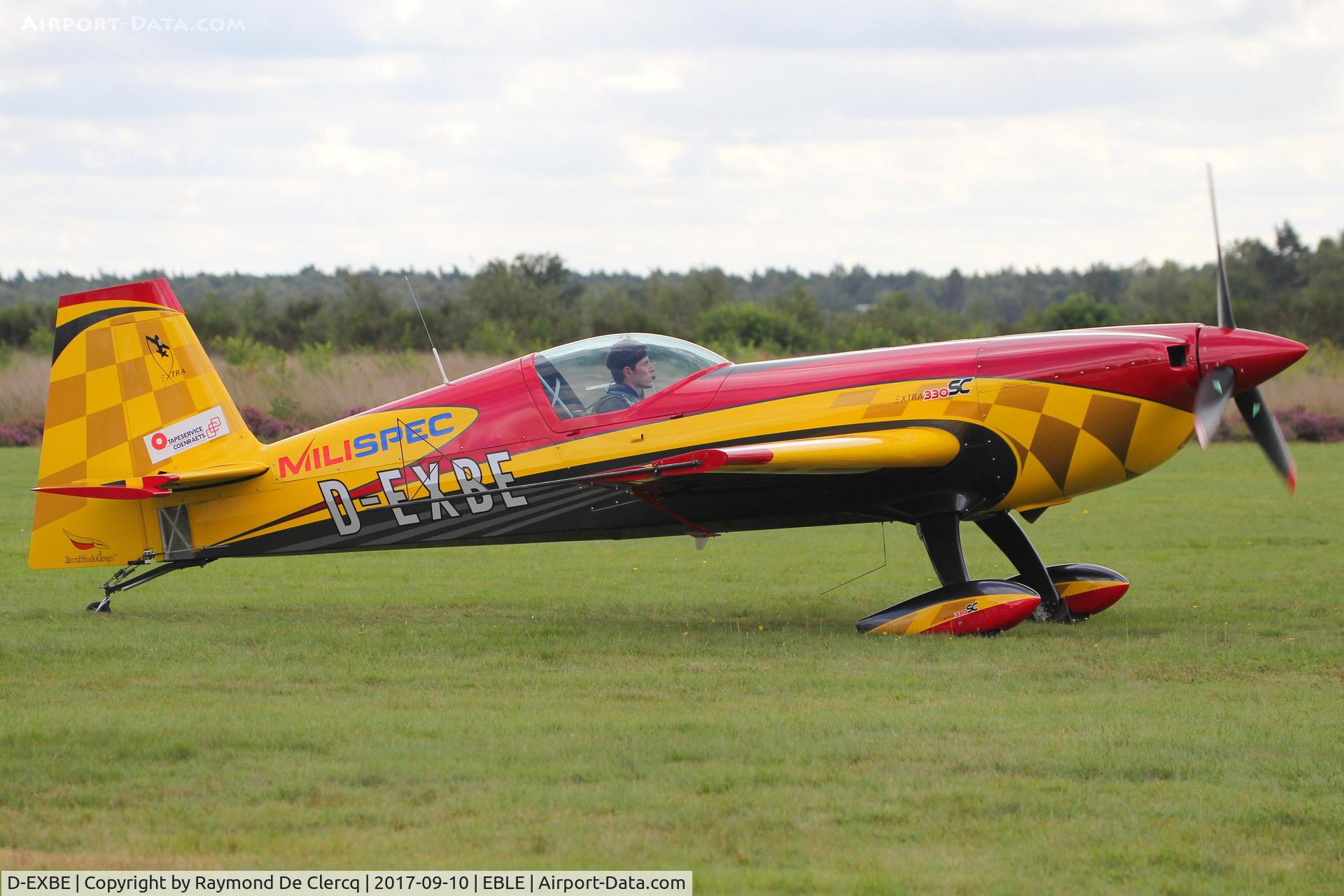 D-EXBE, Extra EA-330SC C/N SC023, Belgian Air Force pilot Kristof Cloetens in his Extra 330 at Sanicole Airshow 2017.