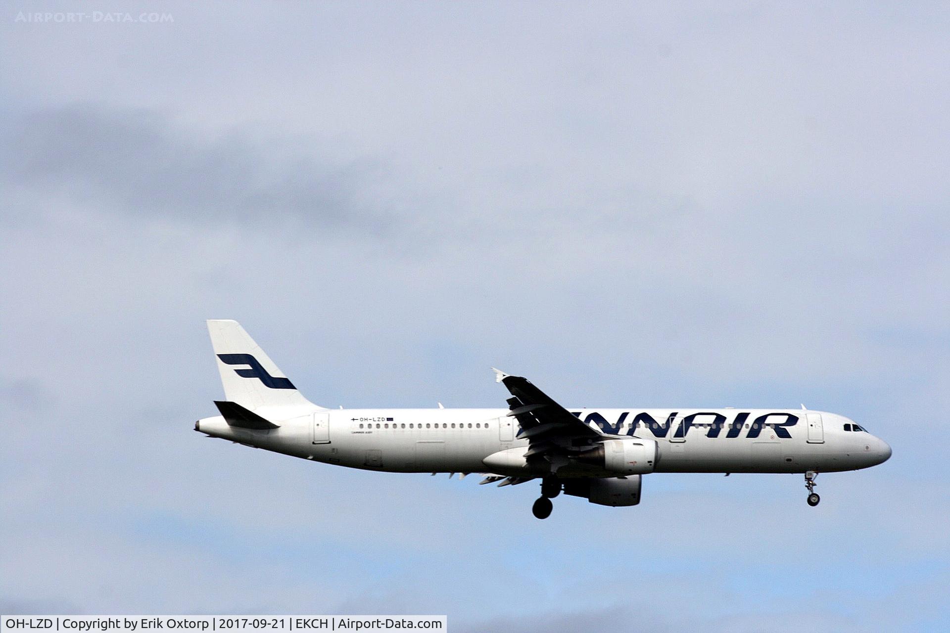 OH-LZD, 2000 Airbus A321-211 C/N 1241, OH-LZD landing rw 04L