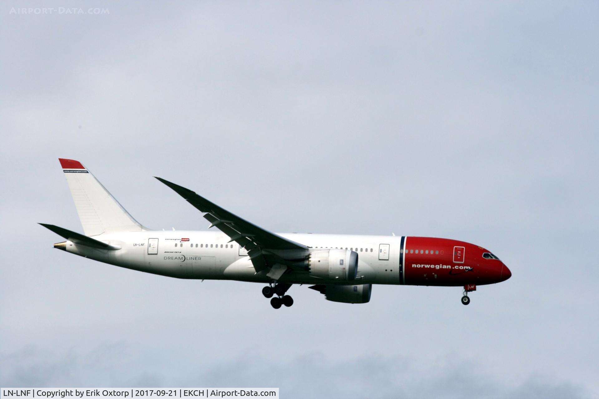 LN-LNF, 2014 Boeing 787-8 Dreamliner Dreamliner C/N 35313, LN-LNF landing rw 04L