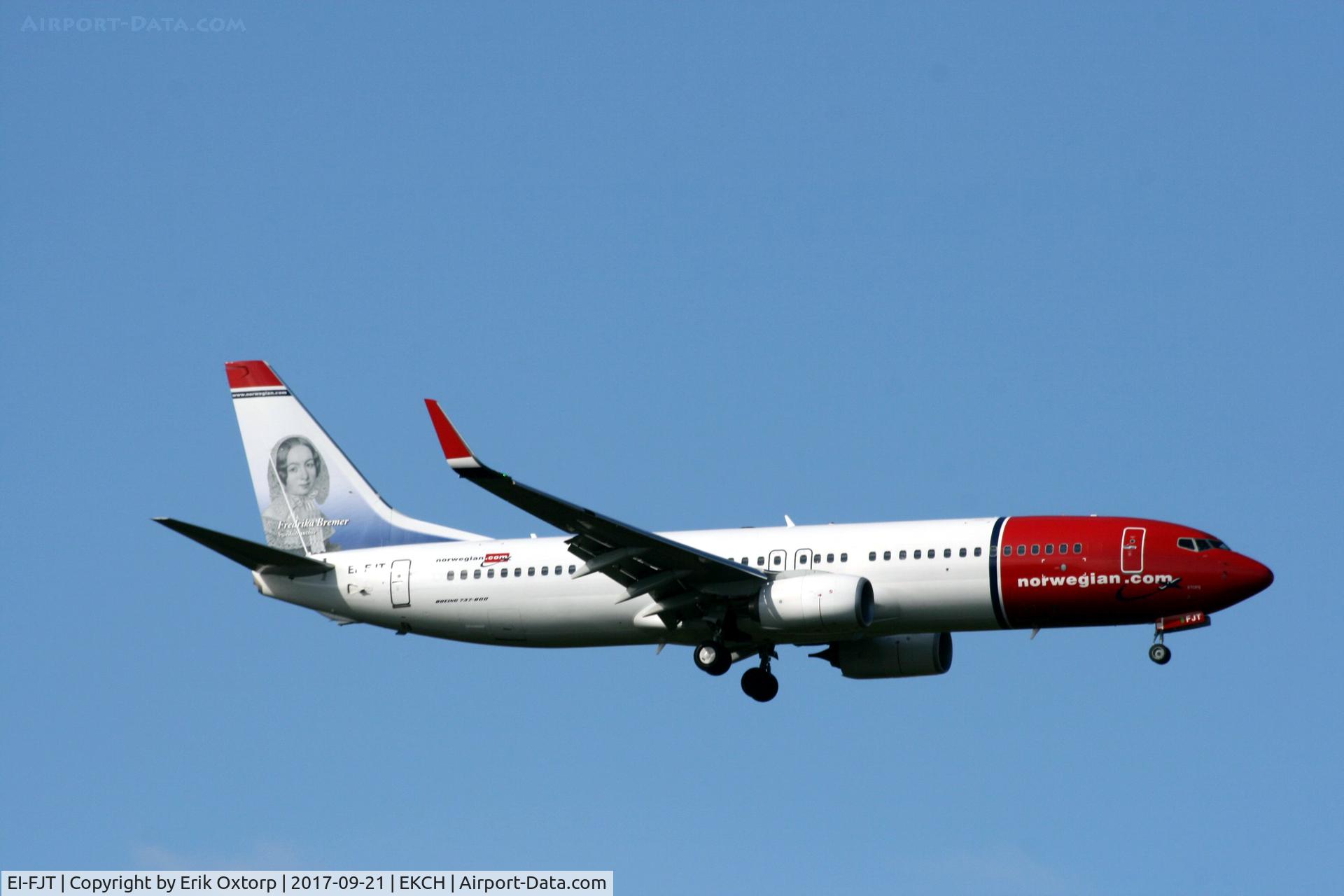 EI-FJT, 2016 Boeing 737-8JP C/N 42079, EI-FJT landing rw 22L