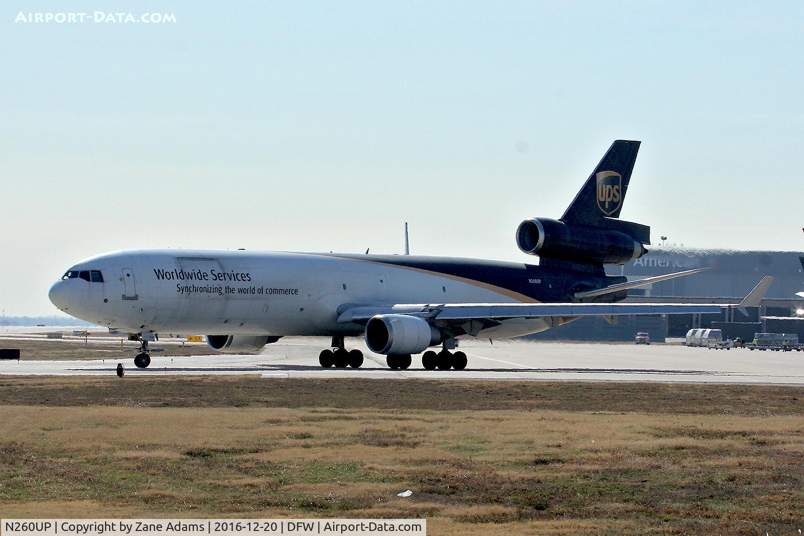 N260UP, 1992 McDonnell Douglas MD-11F C/N 48418, At DFW Airport
