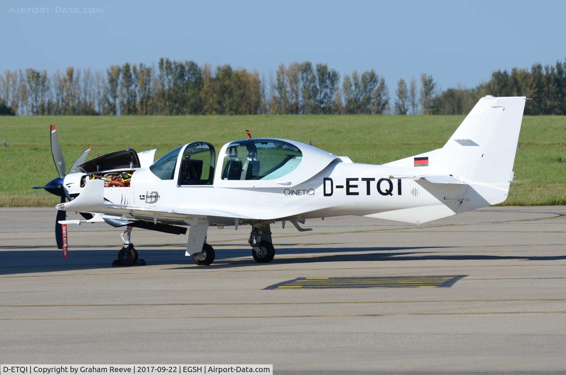D-ETQI, Grob G-120TP C/N Not found G-ETQI, Parked at Norwich.