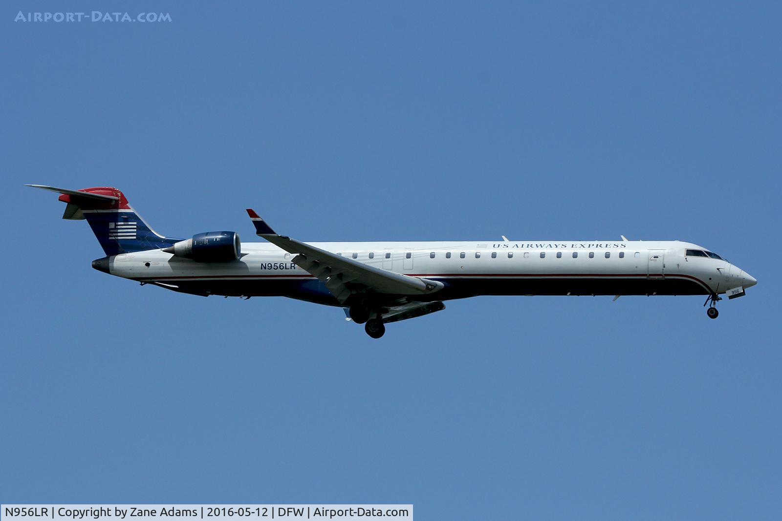 N956LR, 2005 Bombardier CRJ-900ER (CL-600-2D24) C/N 15056, Arriving at DFW Airport