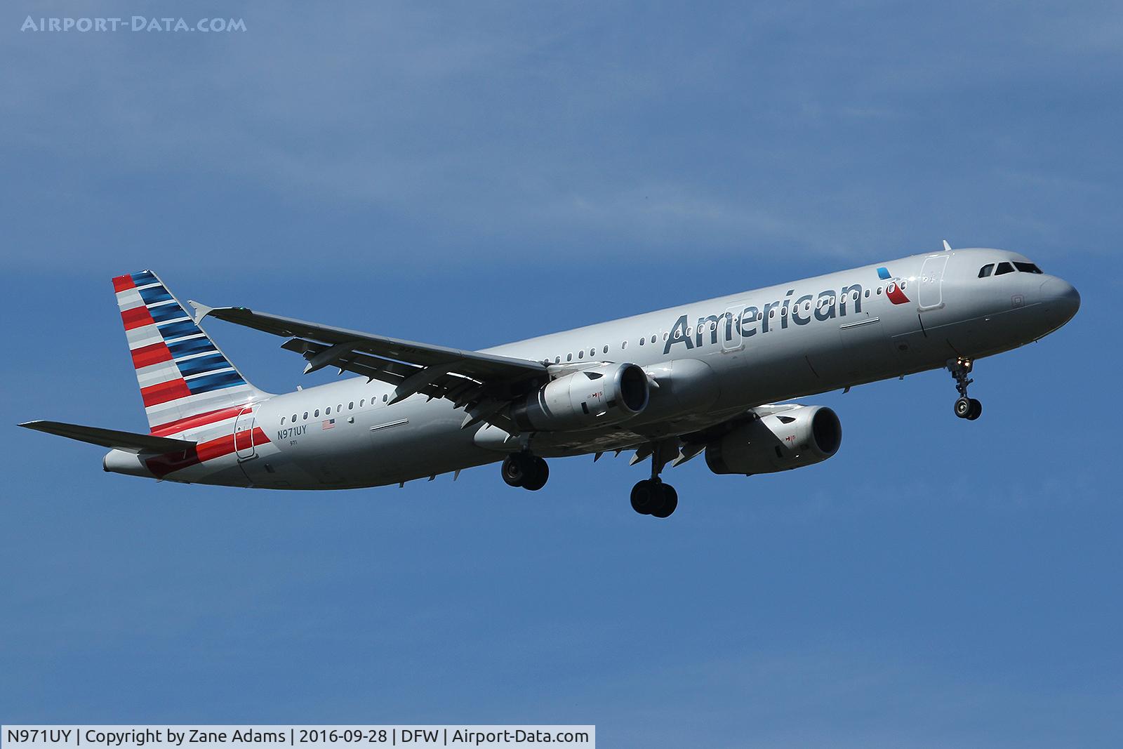 N971UY, 2014 Airbus A321-231 C/N 6249, Arriving at DFW Airport