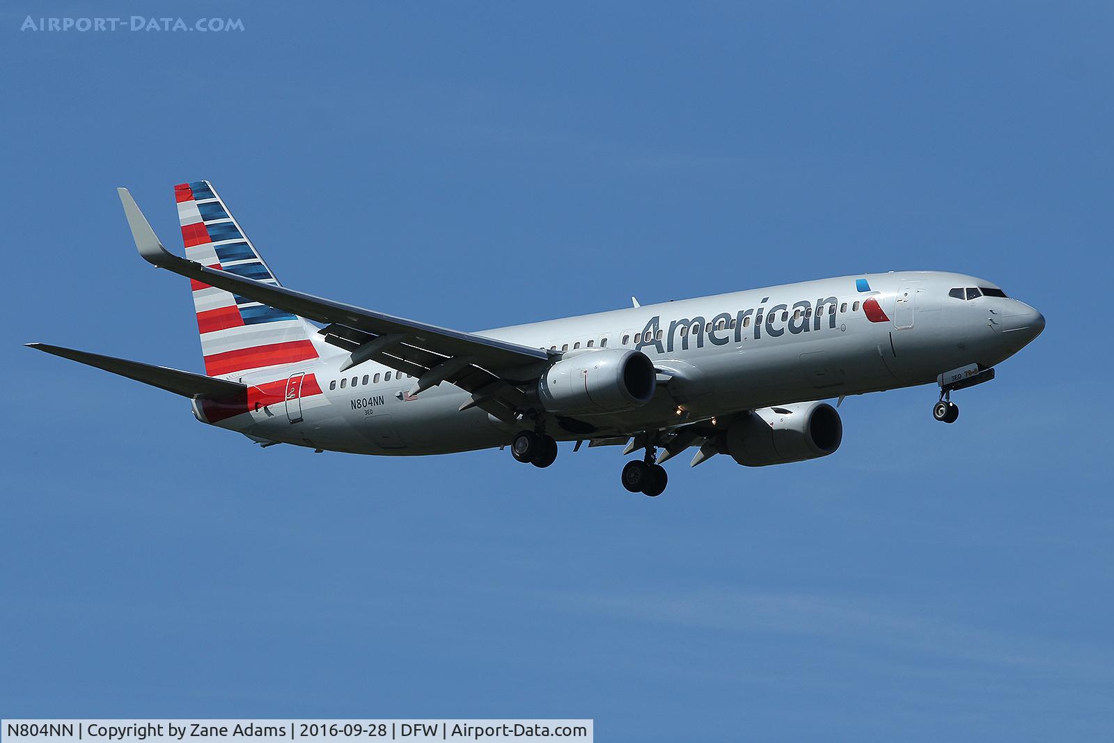 N804NN, 2009 Boeing 737-823 C/N 29567, Arriving at DFW Airport